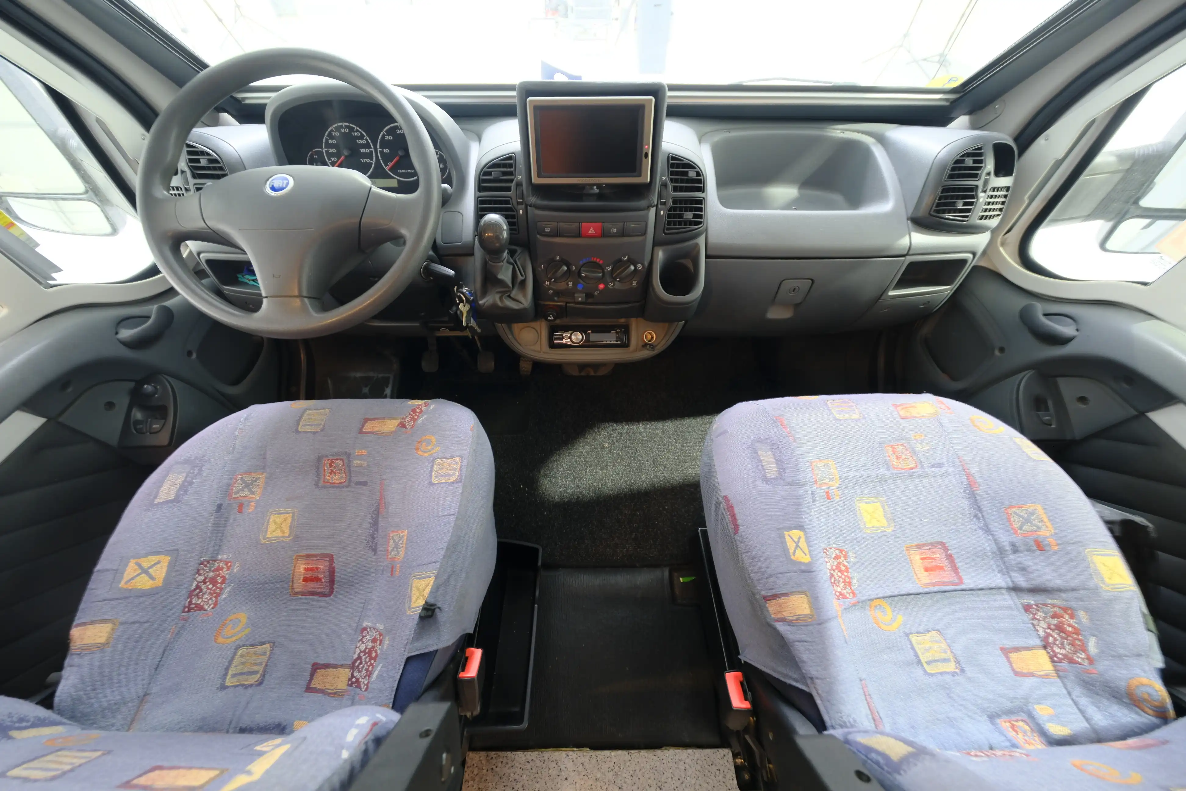 KNAUS Sun Traveller 658 LG - Ansicht 5